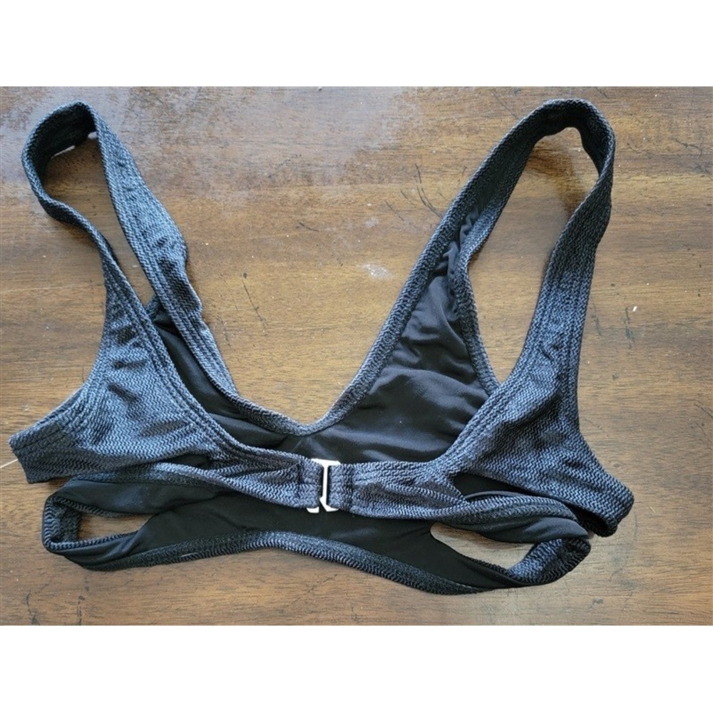 NWOT Ris-k XS Black Scoop Neck Wrap Bikini Swim Top 121775 - Picture 2 of 2